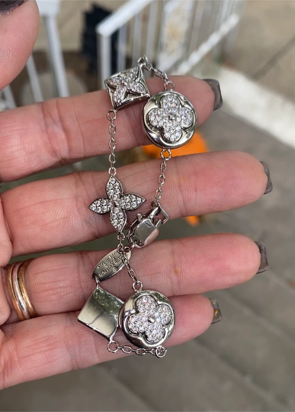 18k Silver Plated Charm Blossom Bracelet - photo 3