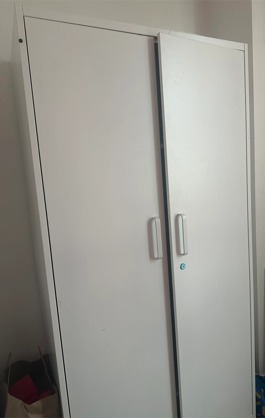 White Wardrobe - photo 3