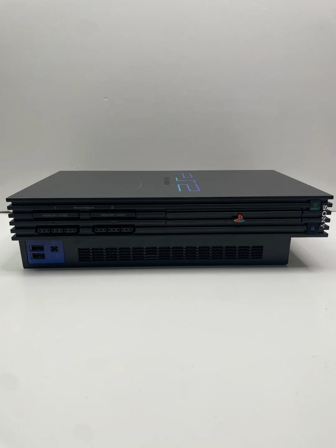 Sony PlayStation 2 (PS2) Console Bundle image indicator(3)