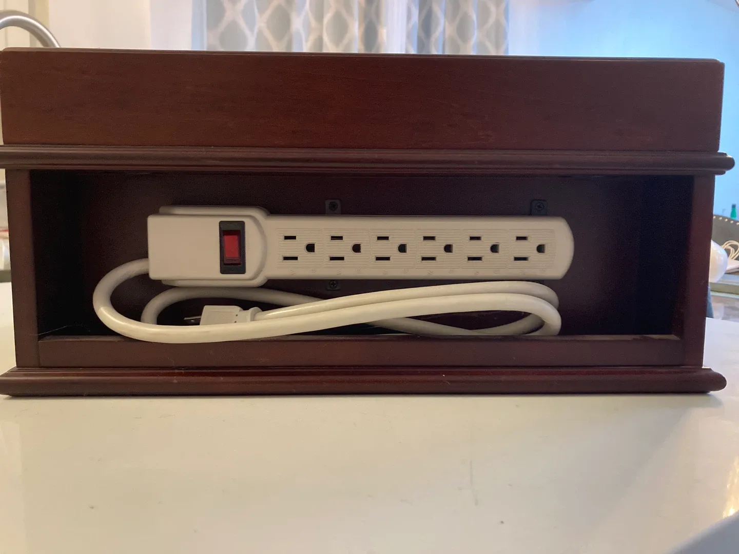 Organizer and charging station image indicator(3)