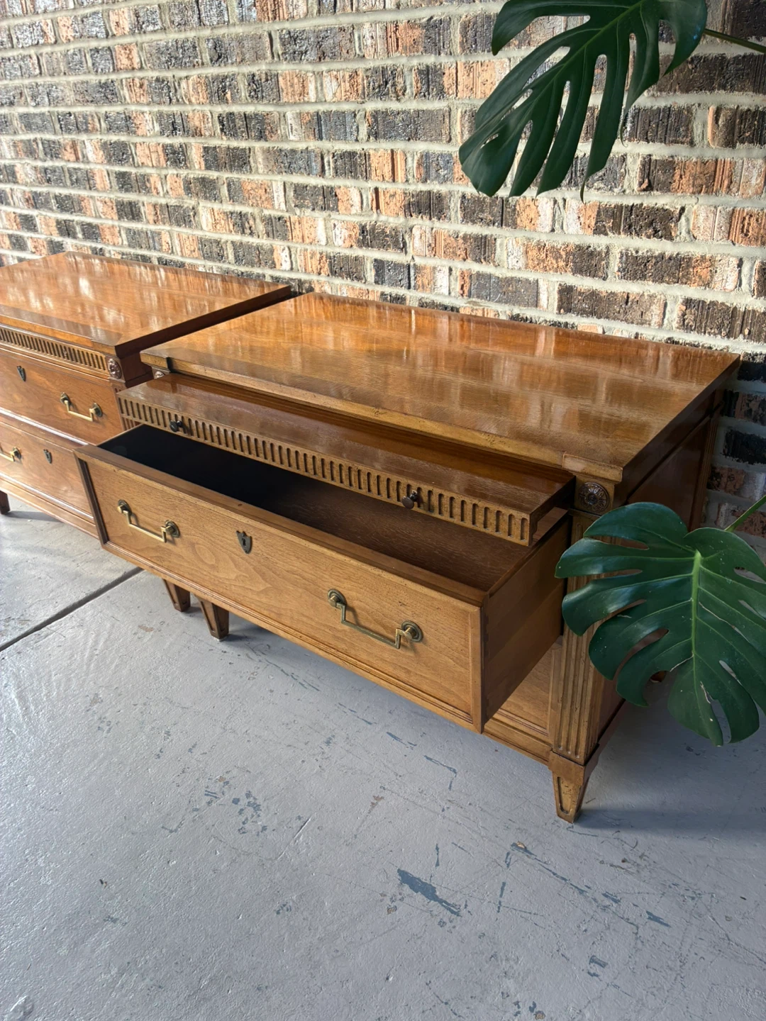 oversized mid century  modern side tables - photo 2