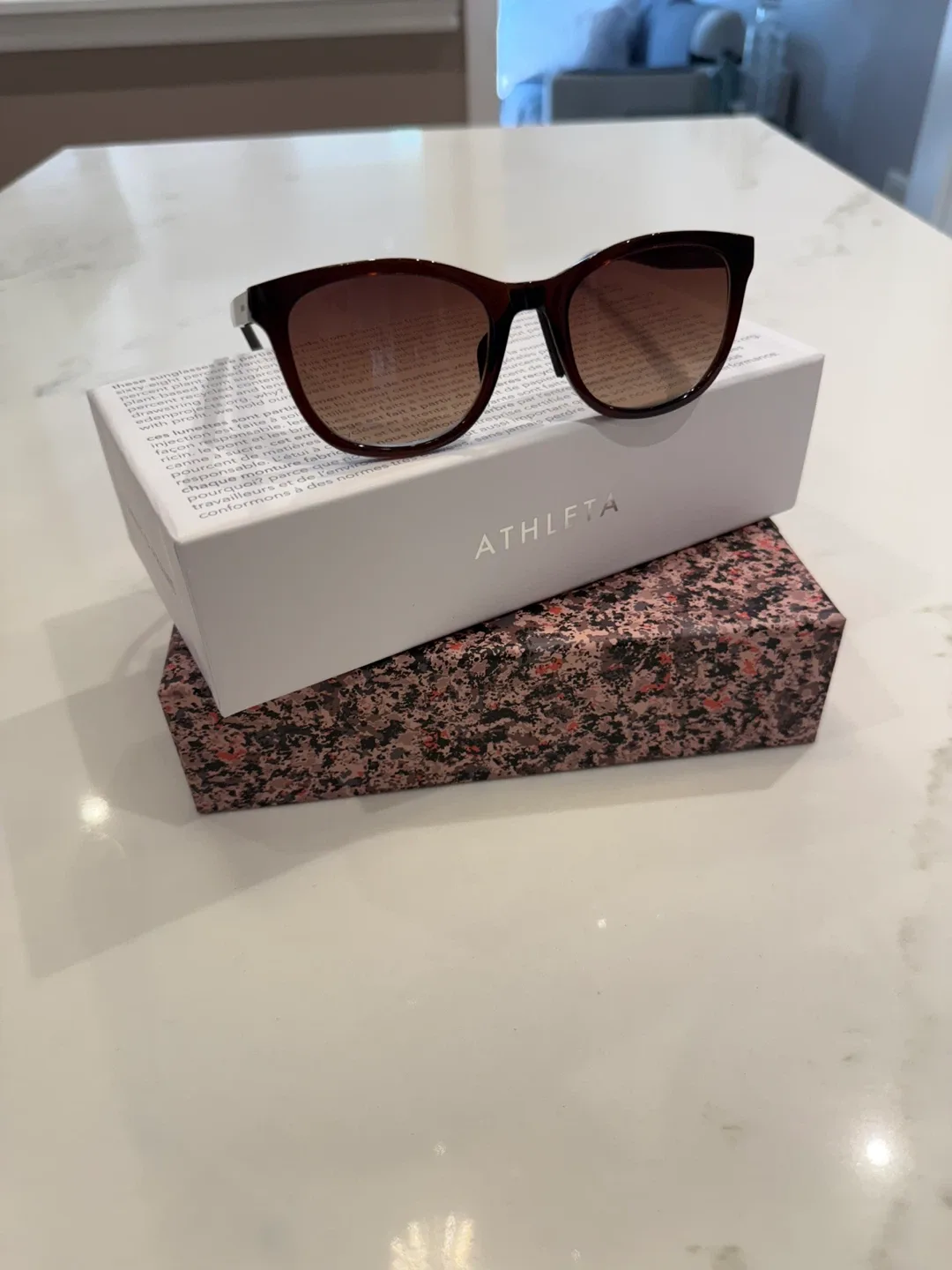 Athleta Sunglasses - Brown - new in box