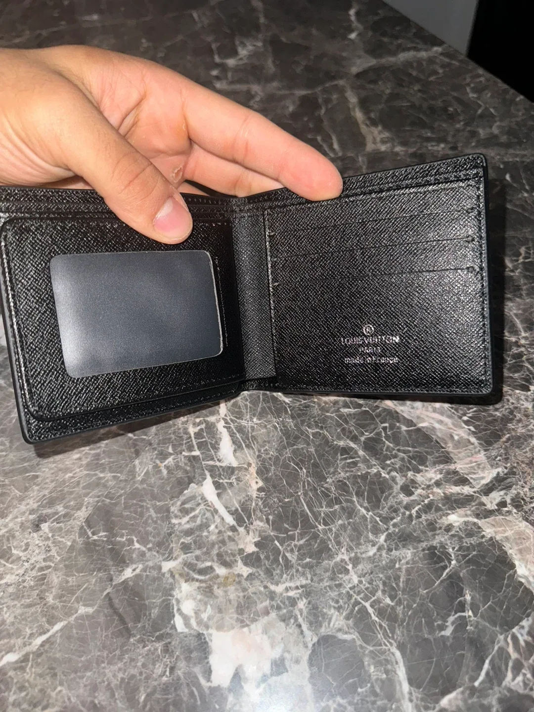 Louis Vuitton Black Wallet image indicator(3)