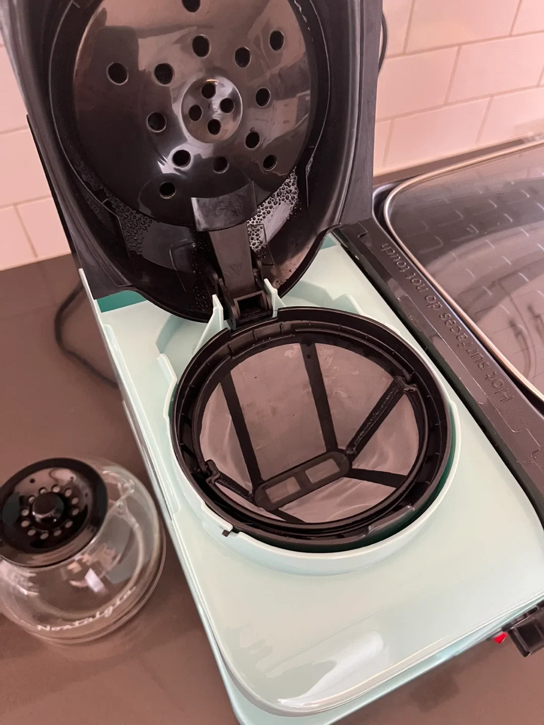 Nostalgia 3-in-1 Breakfast Station - aqua image indicator(7)