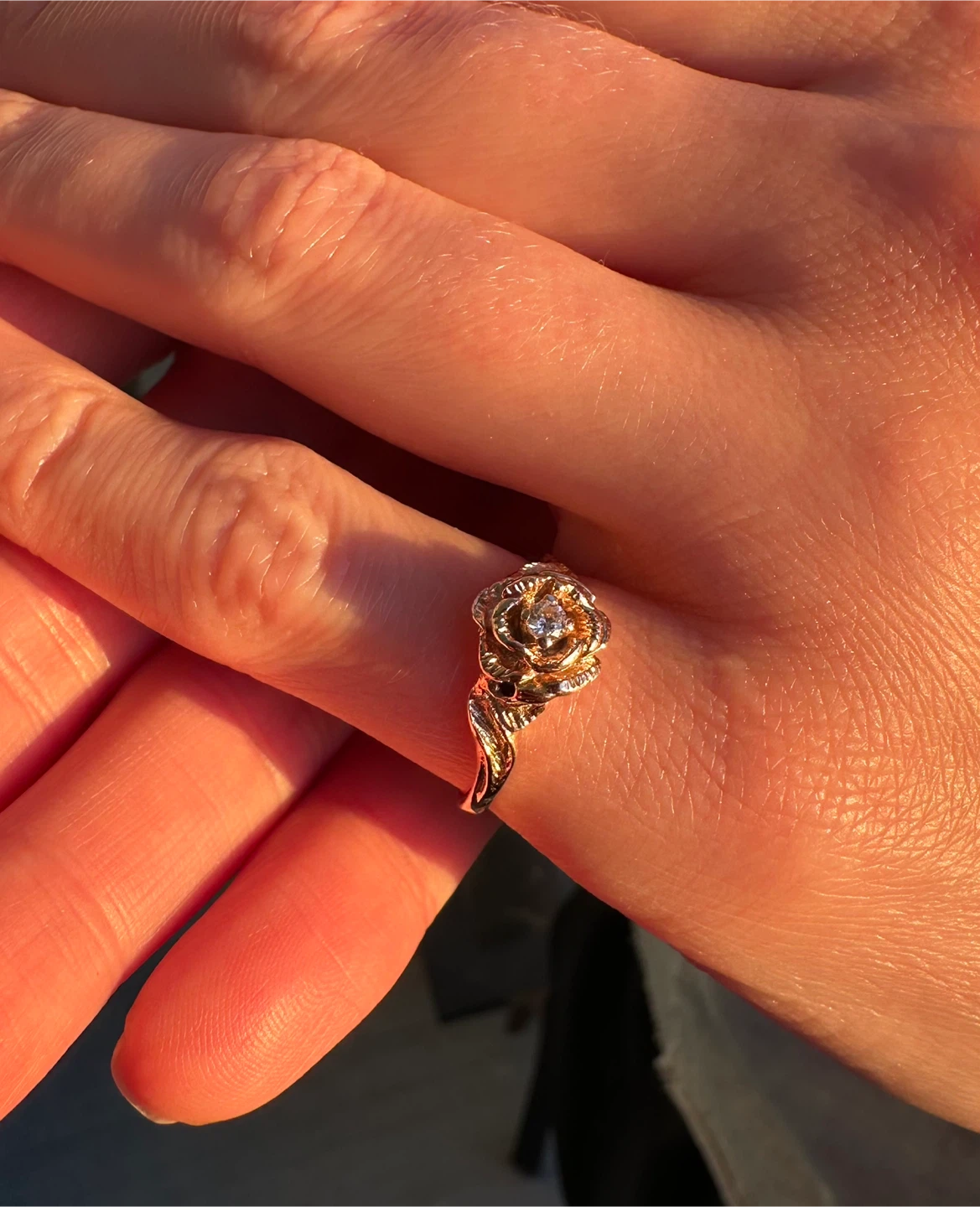 14K Rose Gold Ring – size 6 - Beautiful Rose Design 🌹