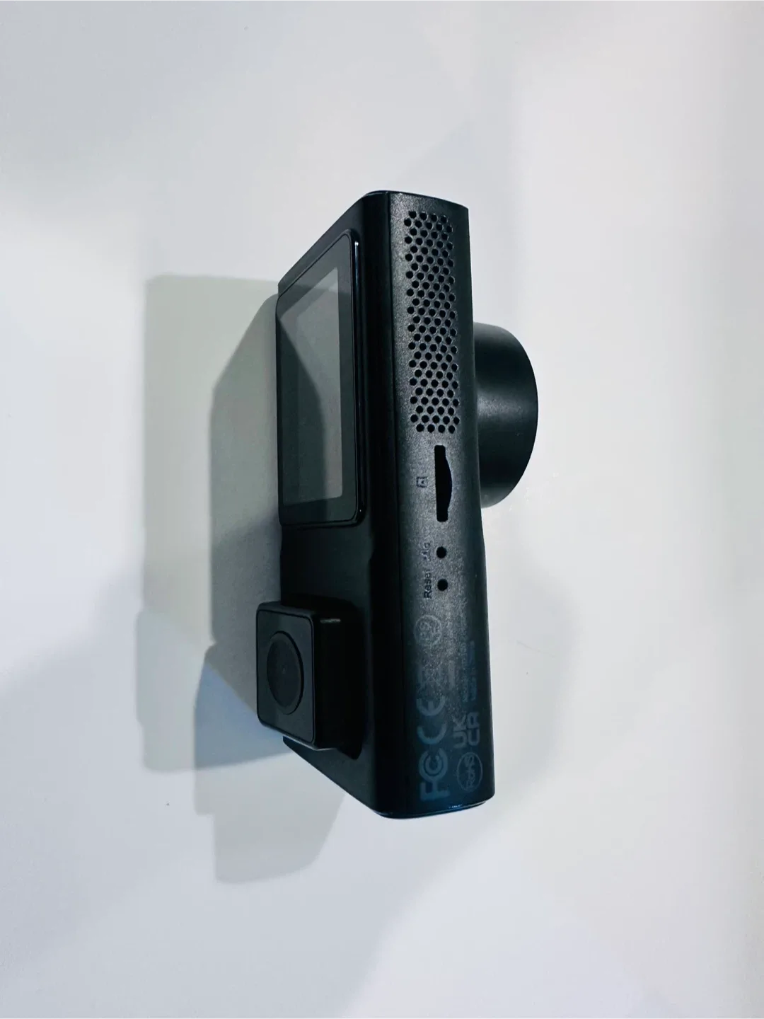 Izeeker Dual Dash Cam - Both outside and inside video image indicator(4)