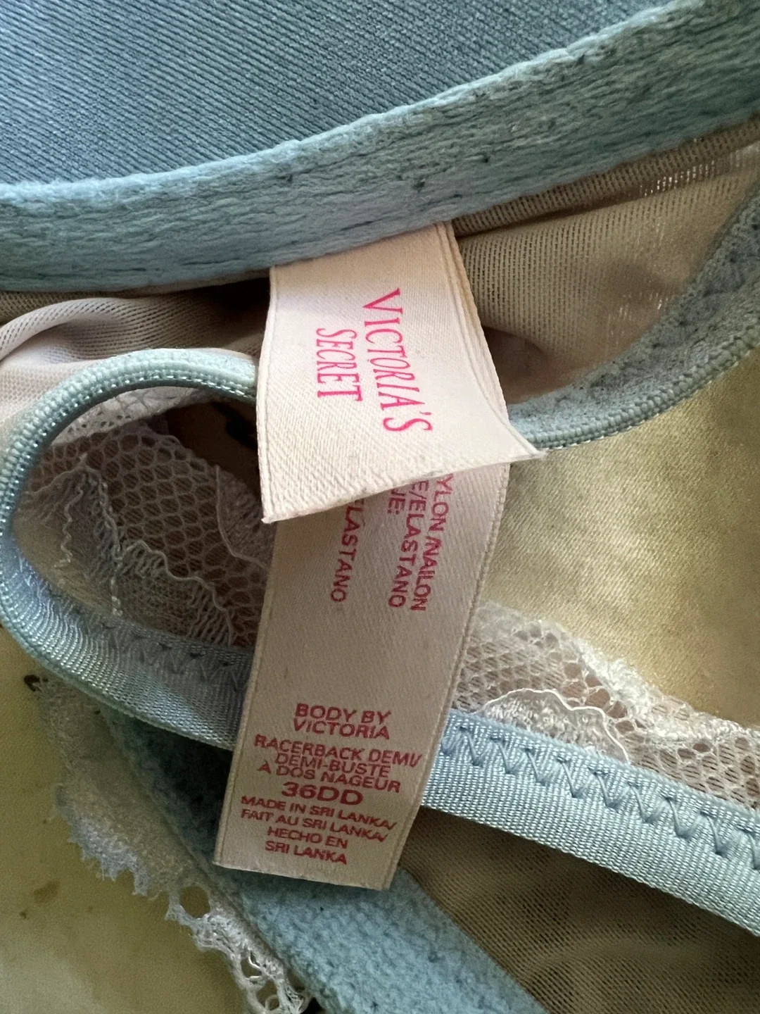 Victoria's Secret Racerback Demi Bra 36DD image indicator(4)