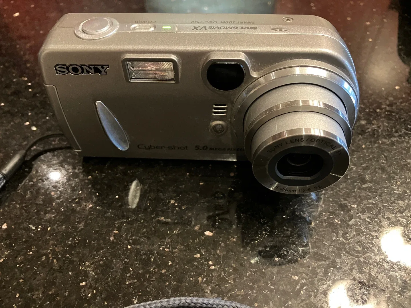 Sony Cyber-shot DSC-P92 Digital Camera image indicator(2)