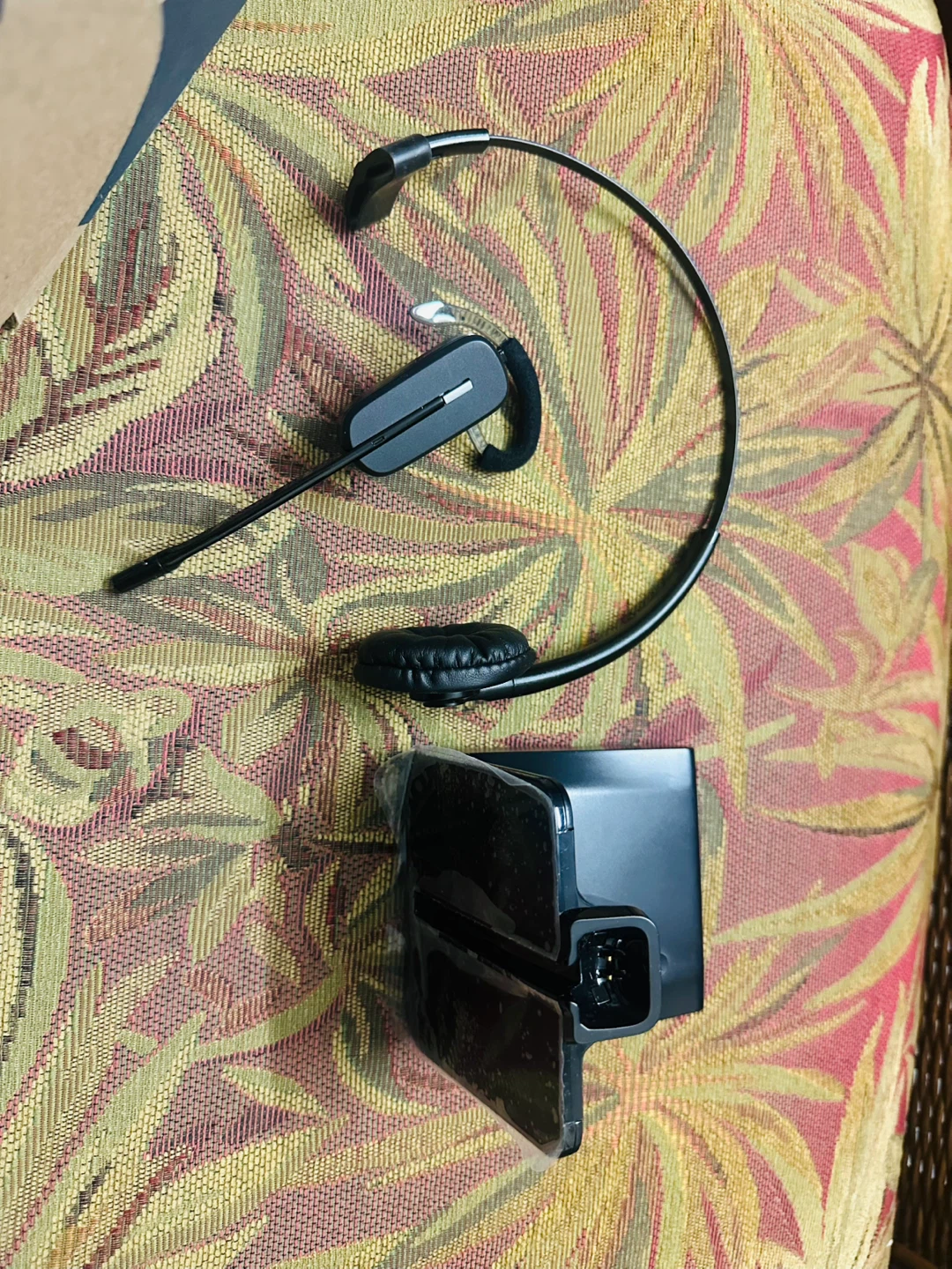 Plantronics CS540 Wireless Headset - Like New! - photo 4
