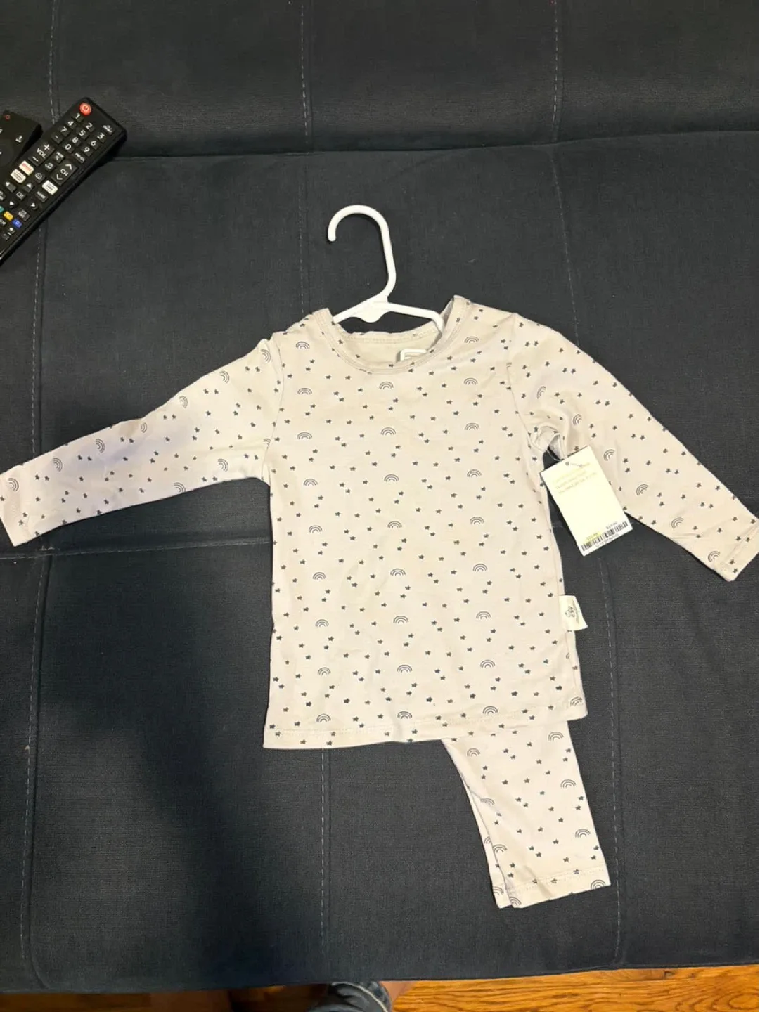NEW Burt's Bees Baby Pajamas - Rainbow Print thumbnail