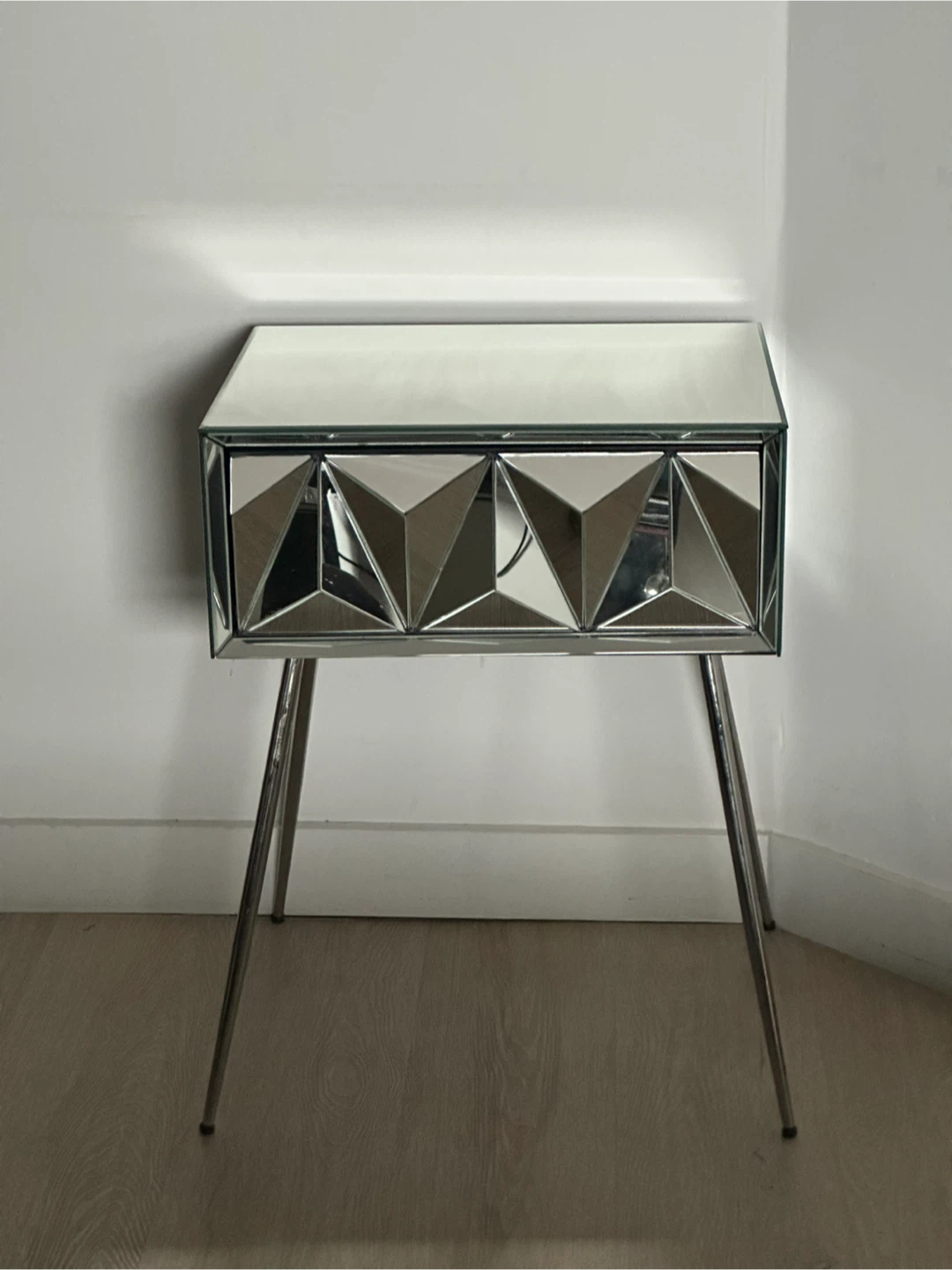 Mirrored Accent Table Nightstand