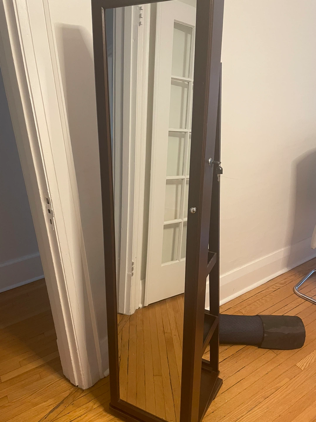 Standing Jewelry Armoire Mirror Cabinet - photo 3