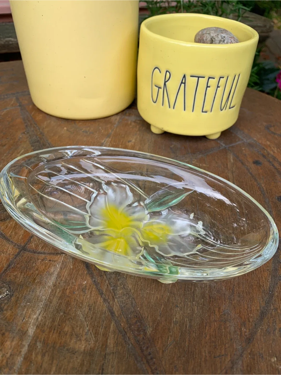Floral Orchid Glass Dish image indicator(6)