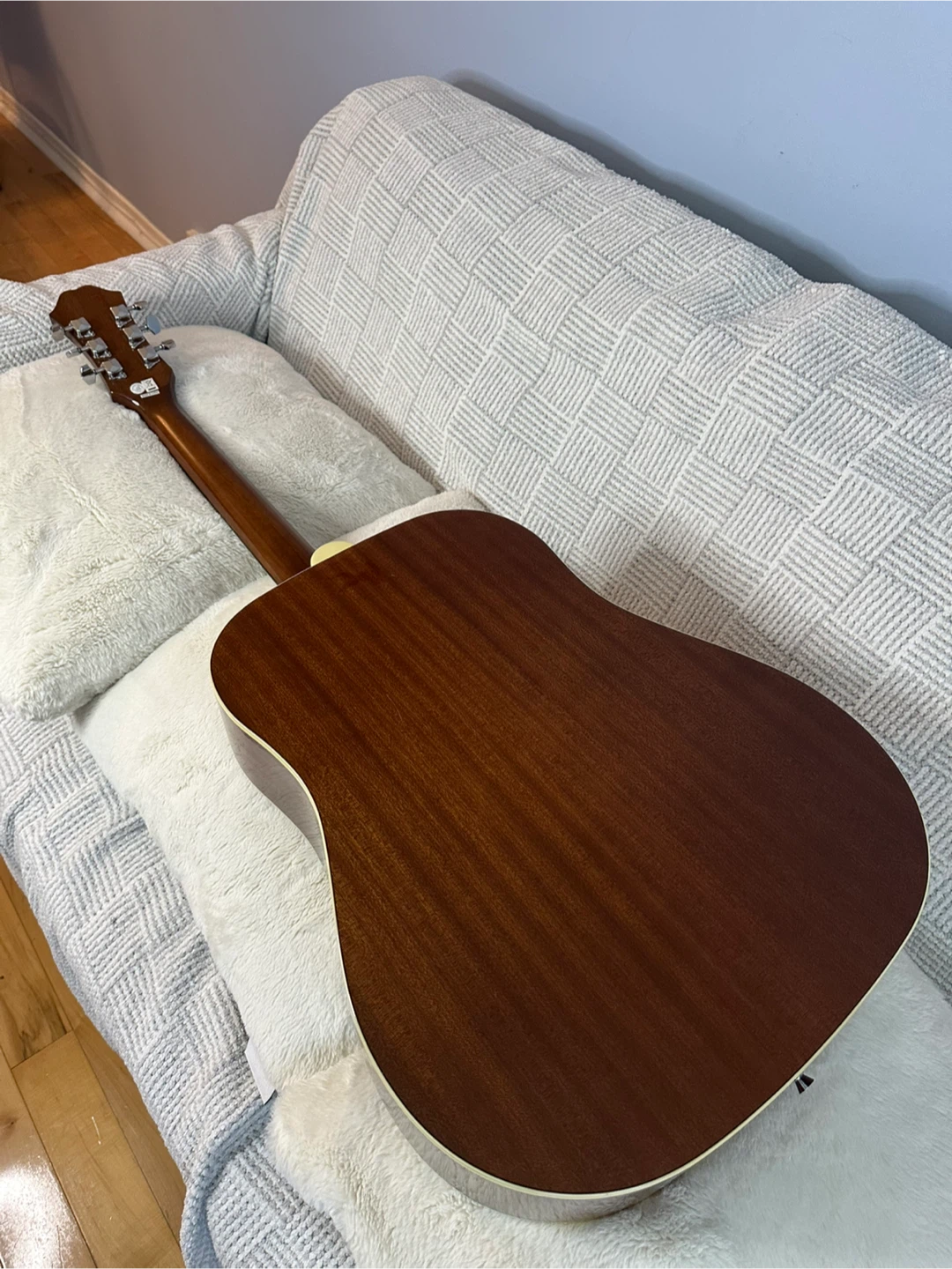 Epiphone ft 100vs acoustic guitar - photo 4