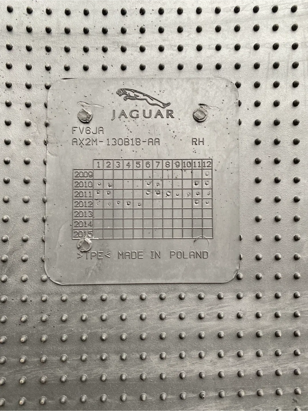 Jaguar winter Floor Mats - Set of 3 image indicator(3)