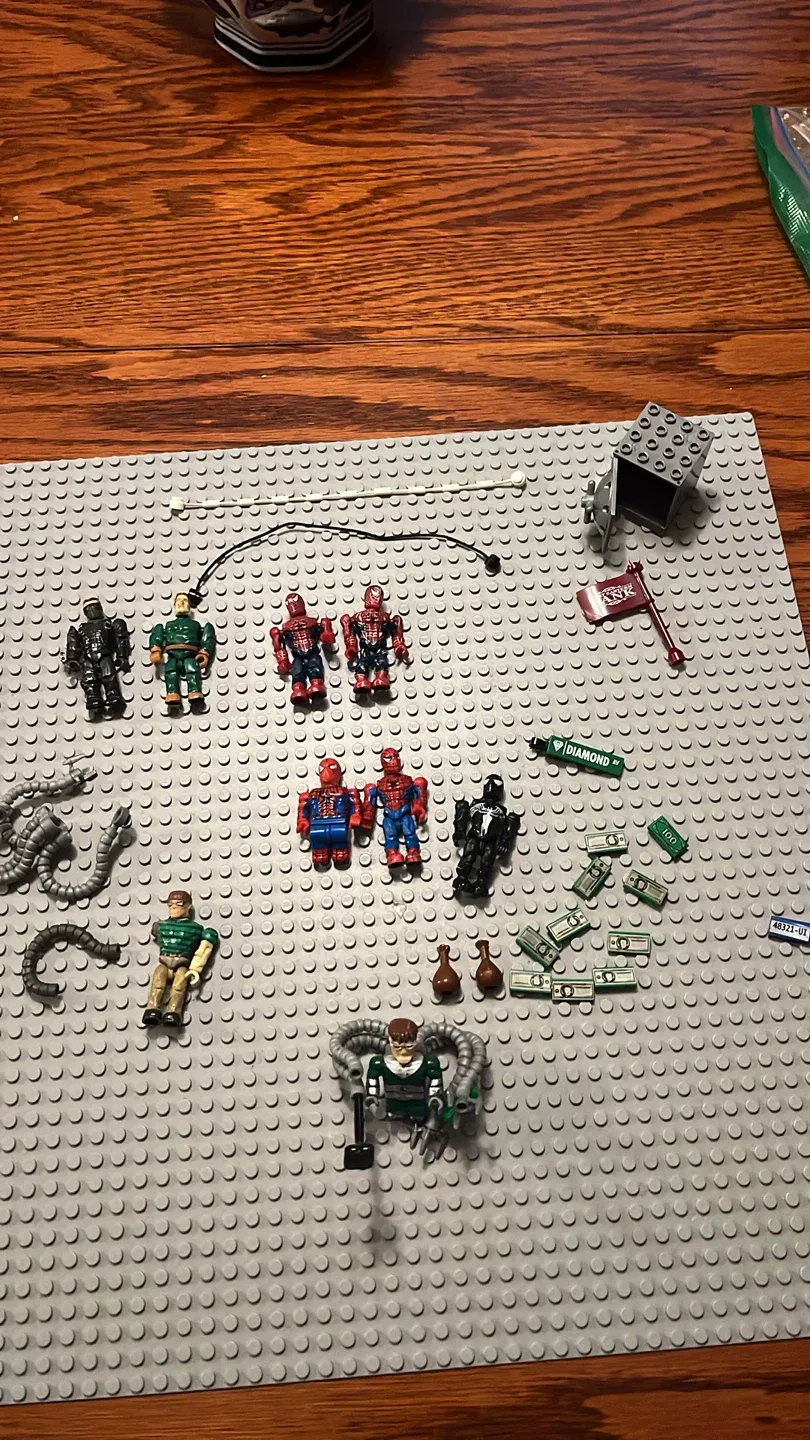Spider-Man Mega Bloks Figures & Accessories thumbnail