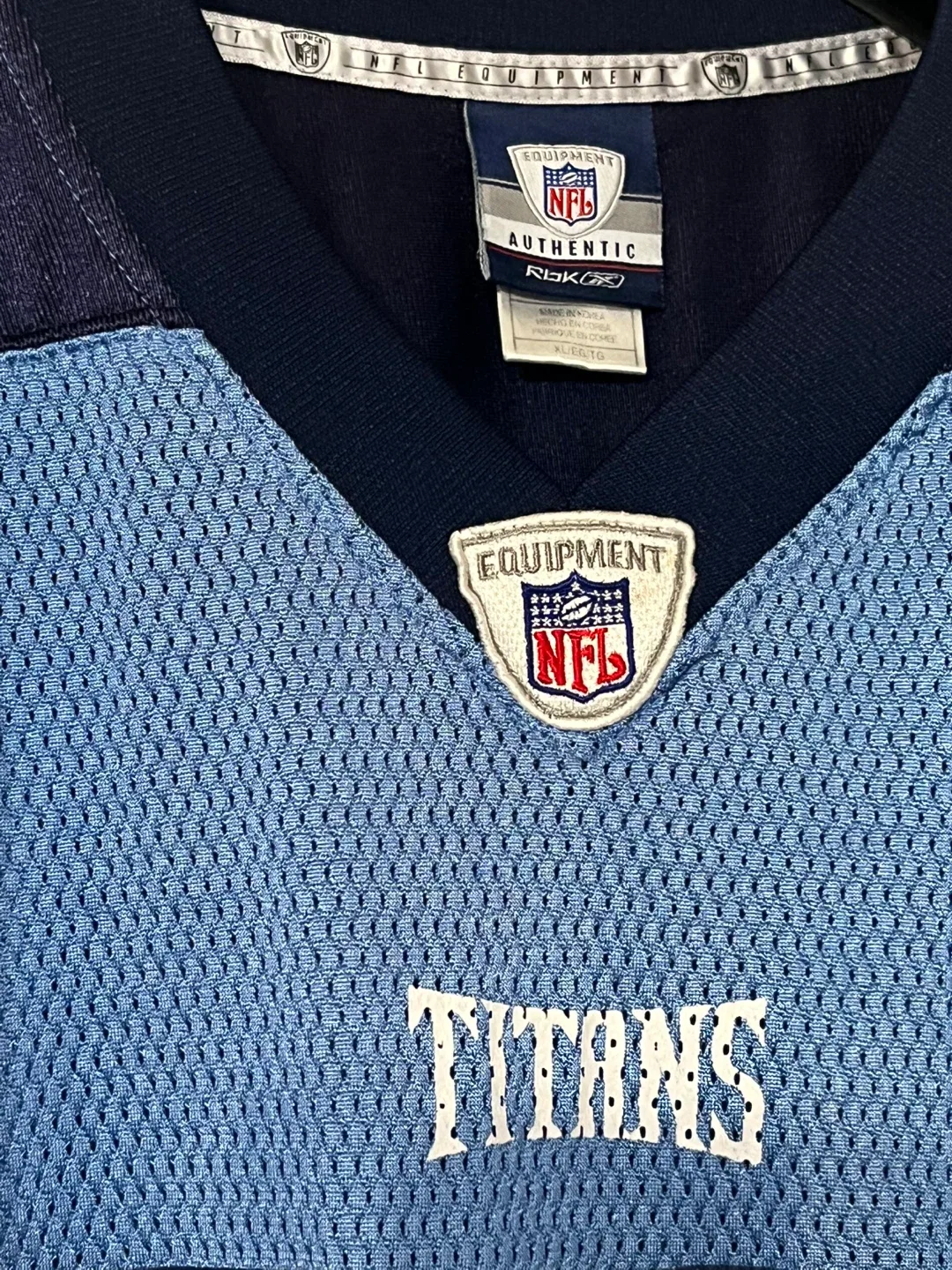 Reebok NFL Titans Jersey Vince Young Men’s Size XL image indicator(5)