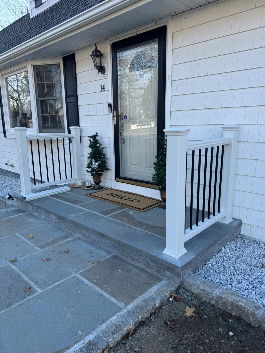 White Vinyl Fence Posts & Railings 3476072299 tex image indicator(6)