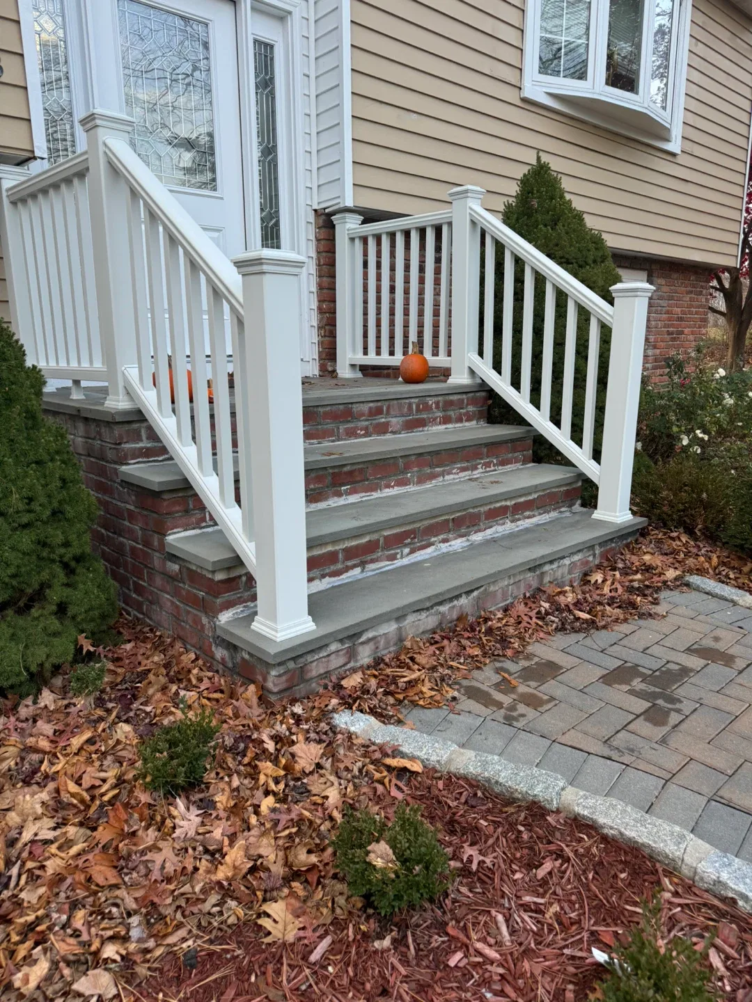 White Vinyl Fence Posts & Railings 3476072299 tex image indicator(5)