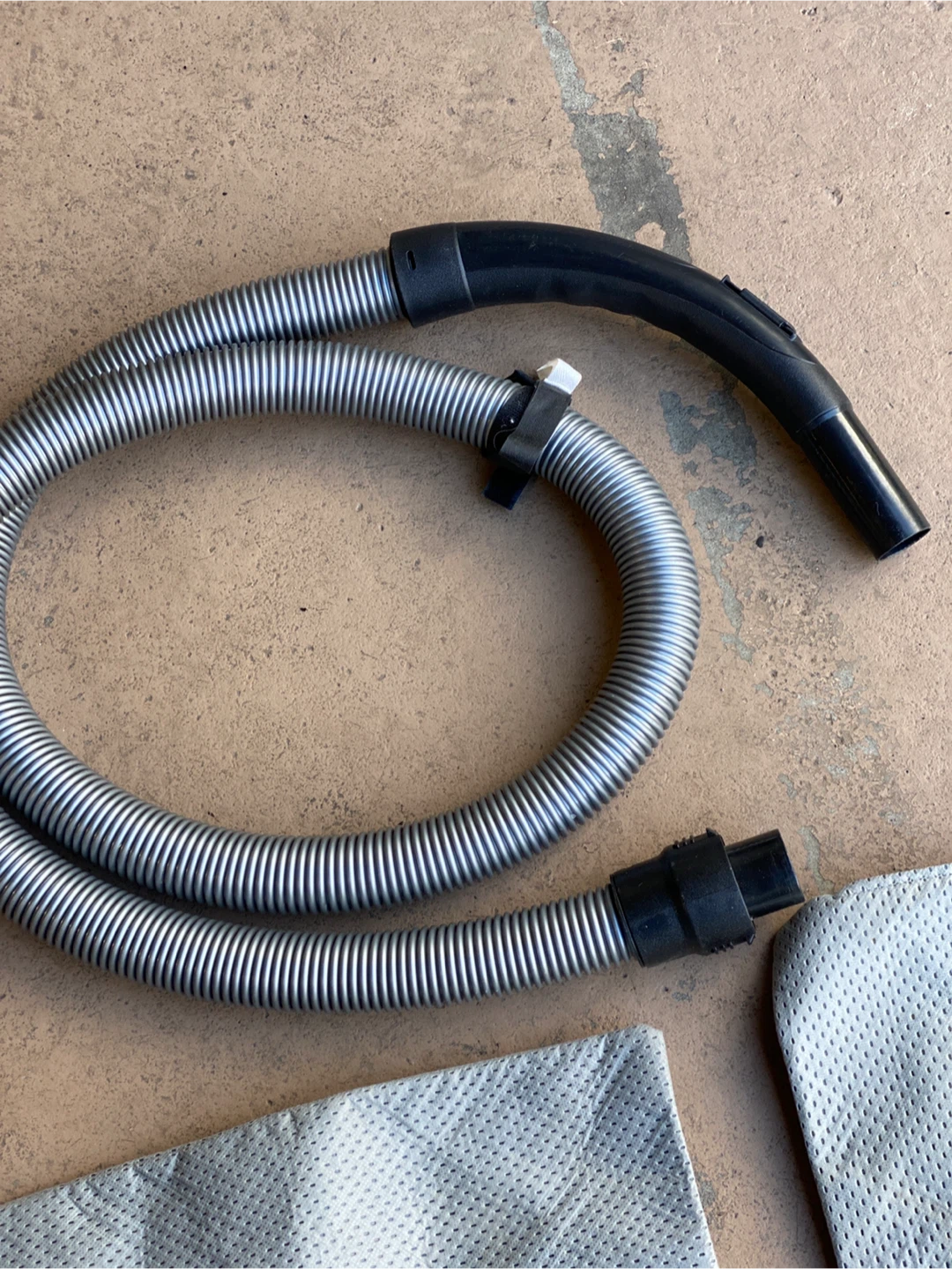 Simoniz Electric BlowerVacuum attachments only - photo 3