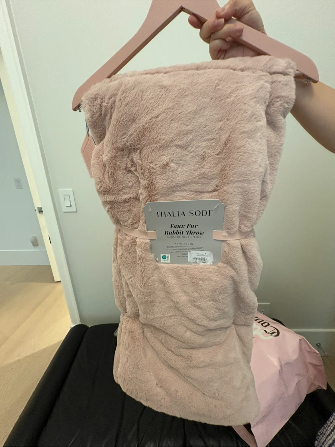 Thalia Sodi Faux Fur Rabbit Throw Blanket - photo 2