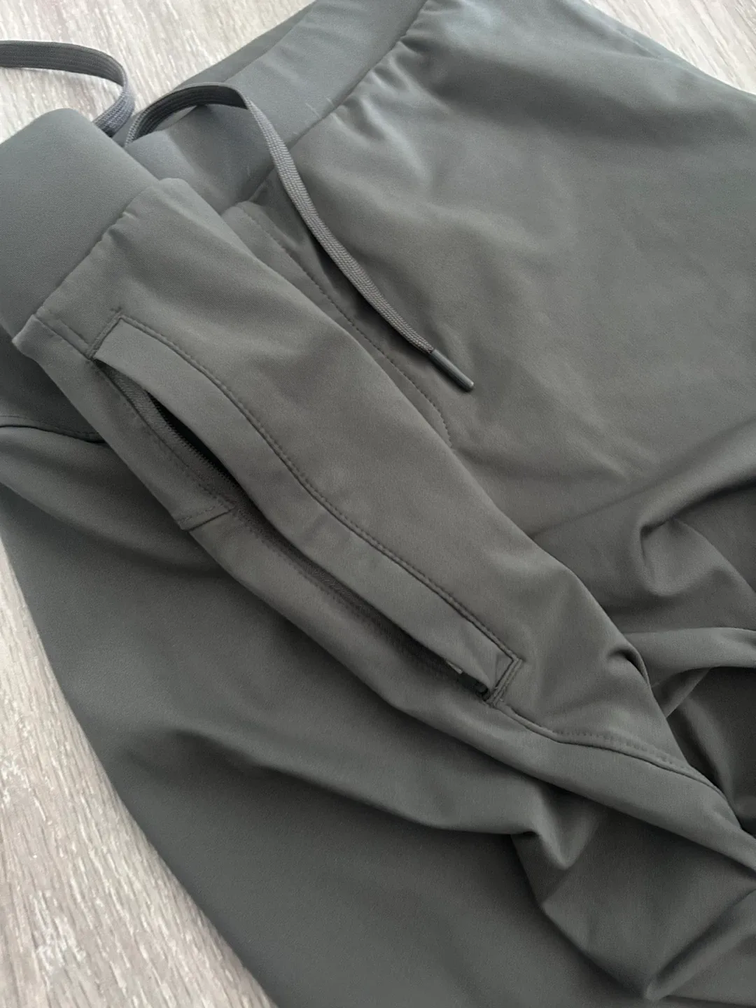 Mondetta Outdoor Project Pants - Size L image indicator(5)