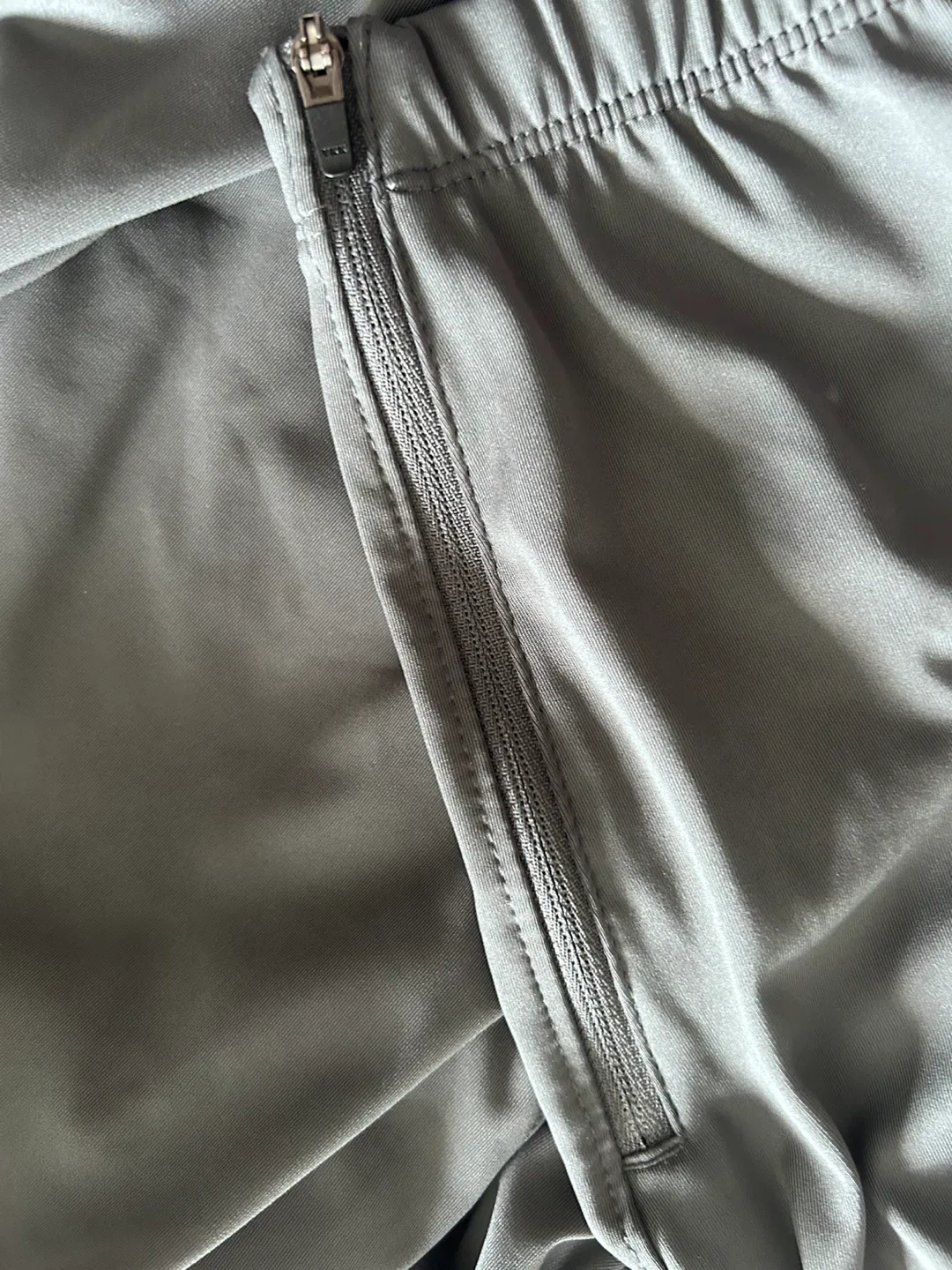 Mondetta Outdoor Project Pants - Size L image indicator(4)