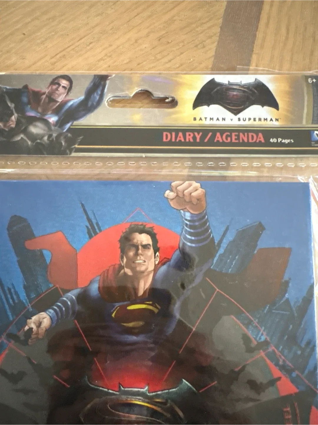 Batman v Superman Diary/Agenda - 40 Pages image indicator(3)