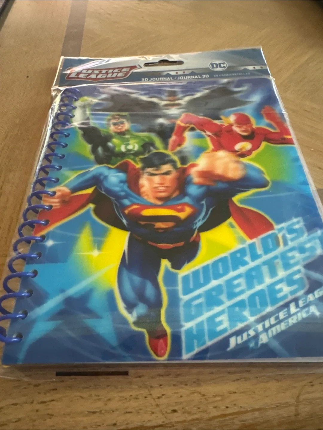 New DC Justice League 3D Journal - 50 Pages image indicator(4)