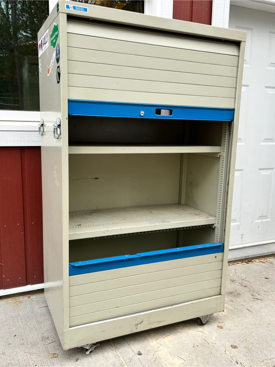 BASCO Rolling Door Cabinet - Beige/Blue - photo 4