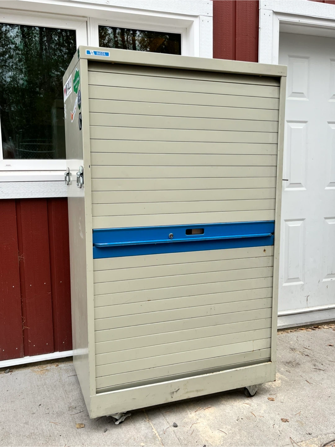 BASCO Rolling Door Cabinet - Beige/Blue
