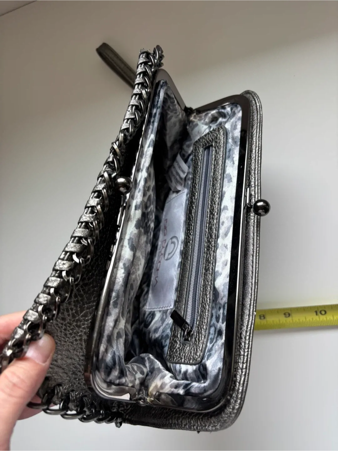 Rio Buddha Silver Clutch Purse image indicator(6)