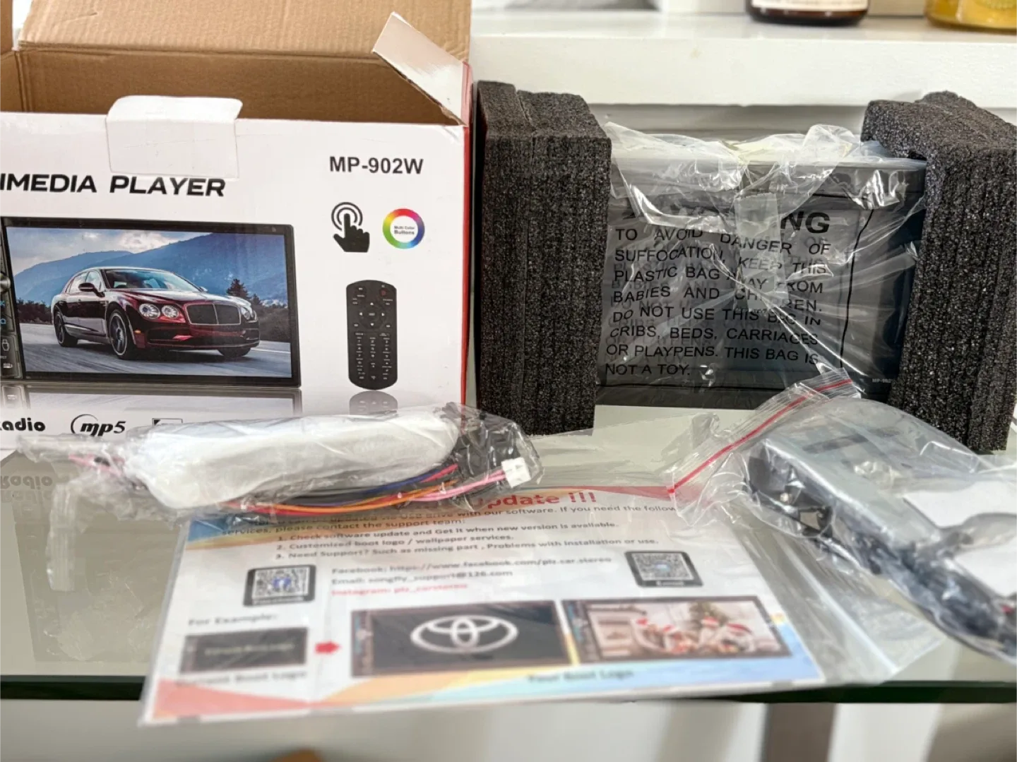 New CAR MP-902W Multimedia Player thumbnail