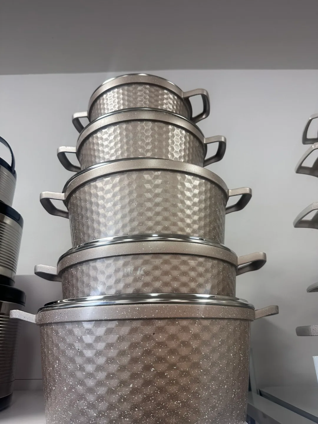 Unique & Hot Chef Cookware Set image indicator(3)