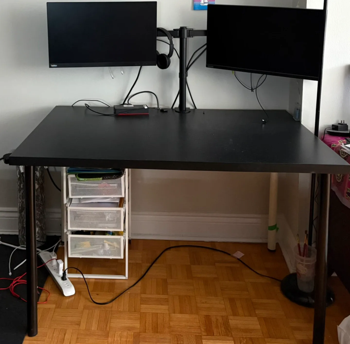 Black Desk image indicator(3)