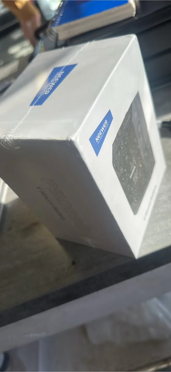 Neewer PS099S Mini V Lock Battery image indicator(5)