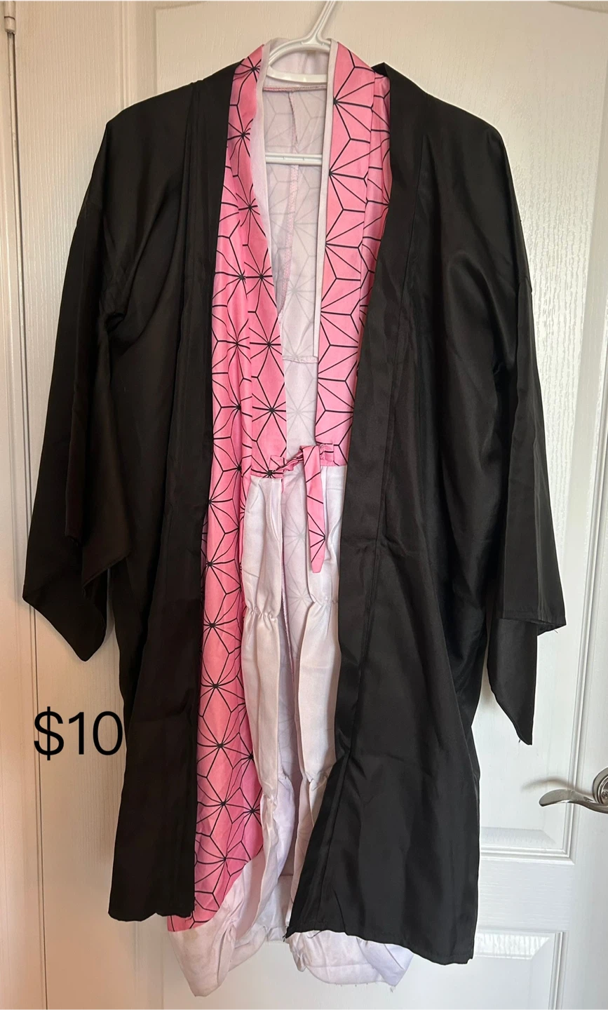 Kids' Hallowed costumes , Size Small - photo 3