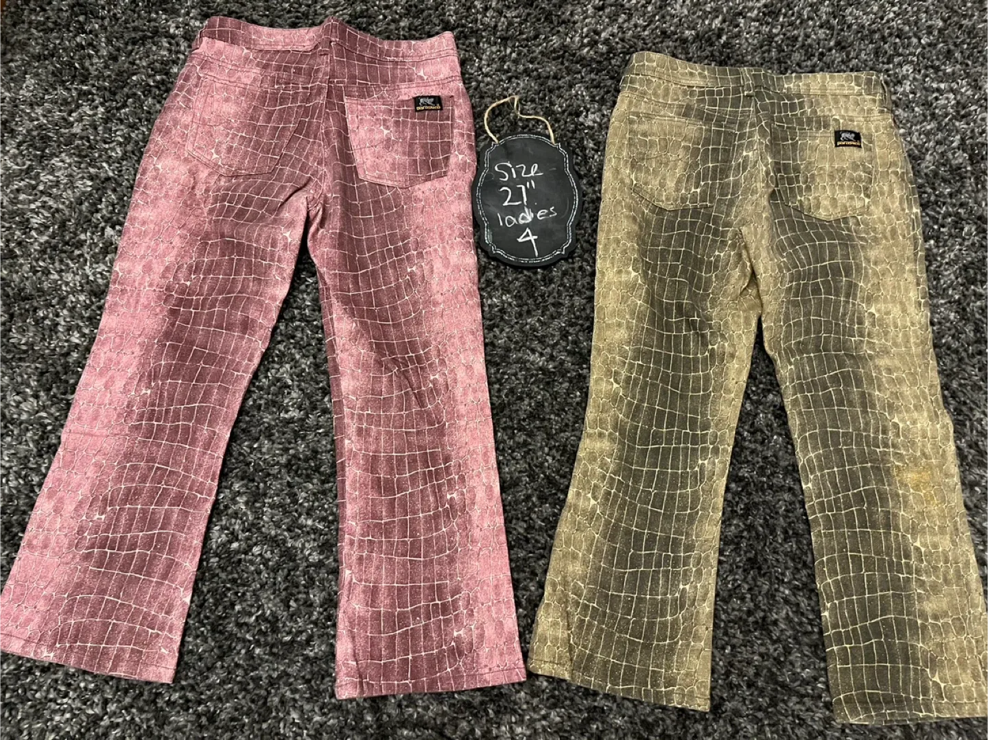 2 pairs of PARASUCO crop pant - 27" /4 - NWOT thumbnail