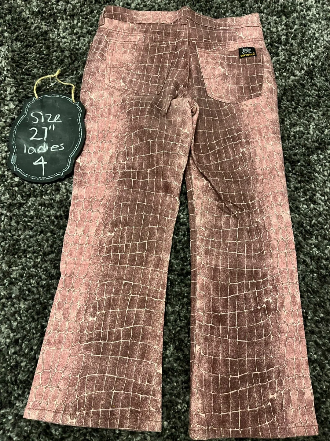 2 pairs of PARASUCO crop pant - 27" /4 - NWOT image indicator(5)