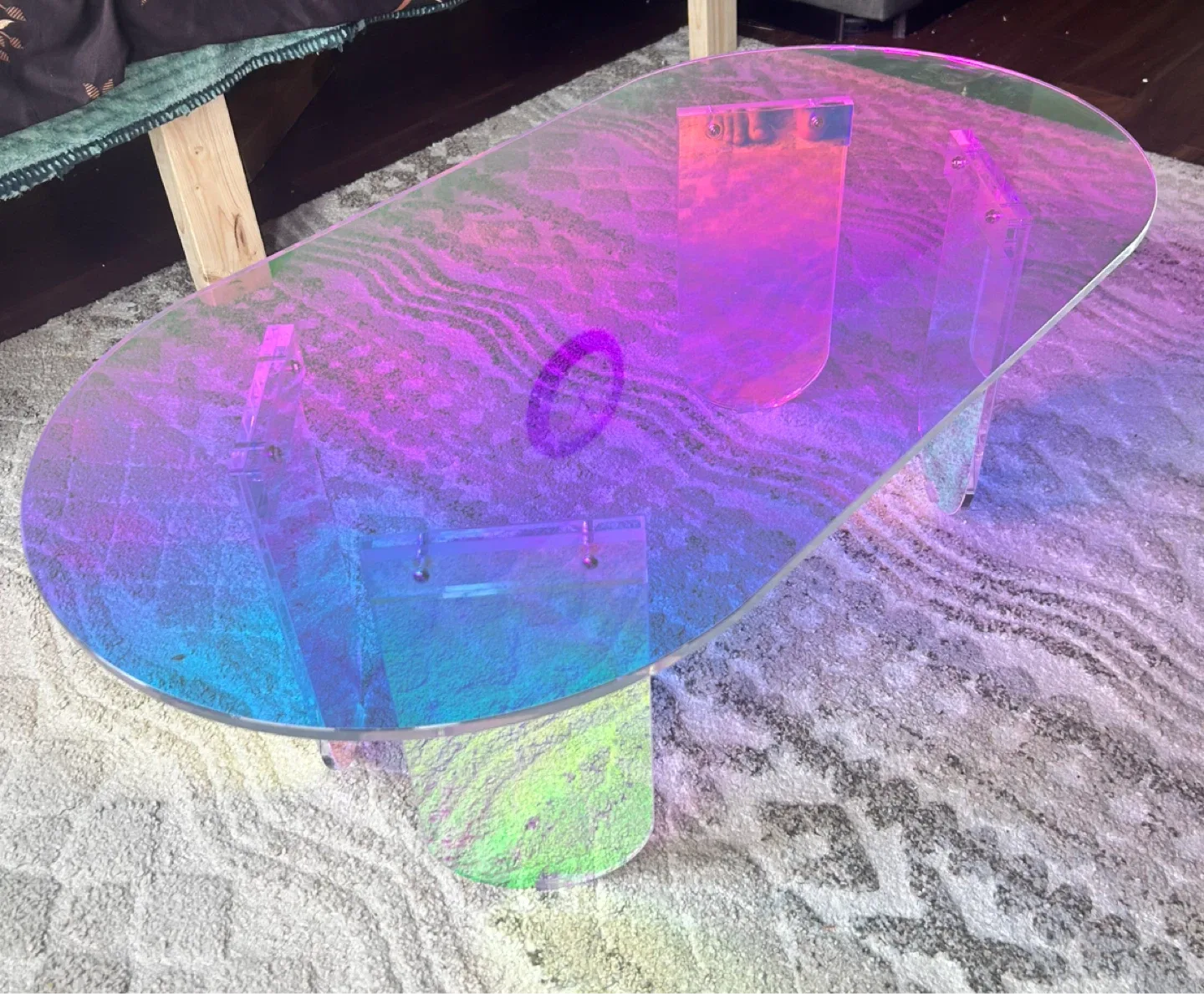 Artloge Iridescent Acrylic Coffee Table image indicator(6)