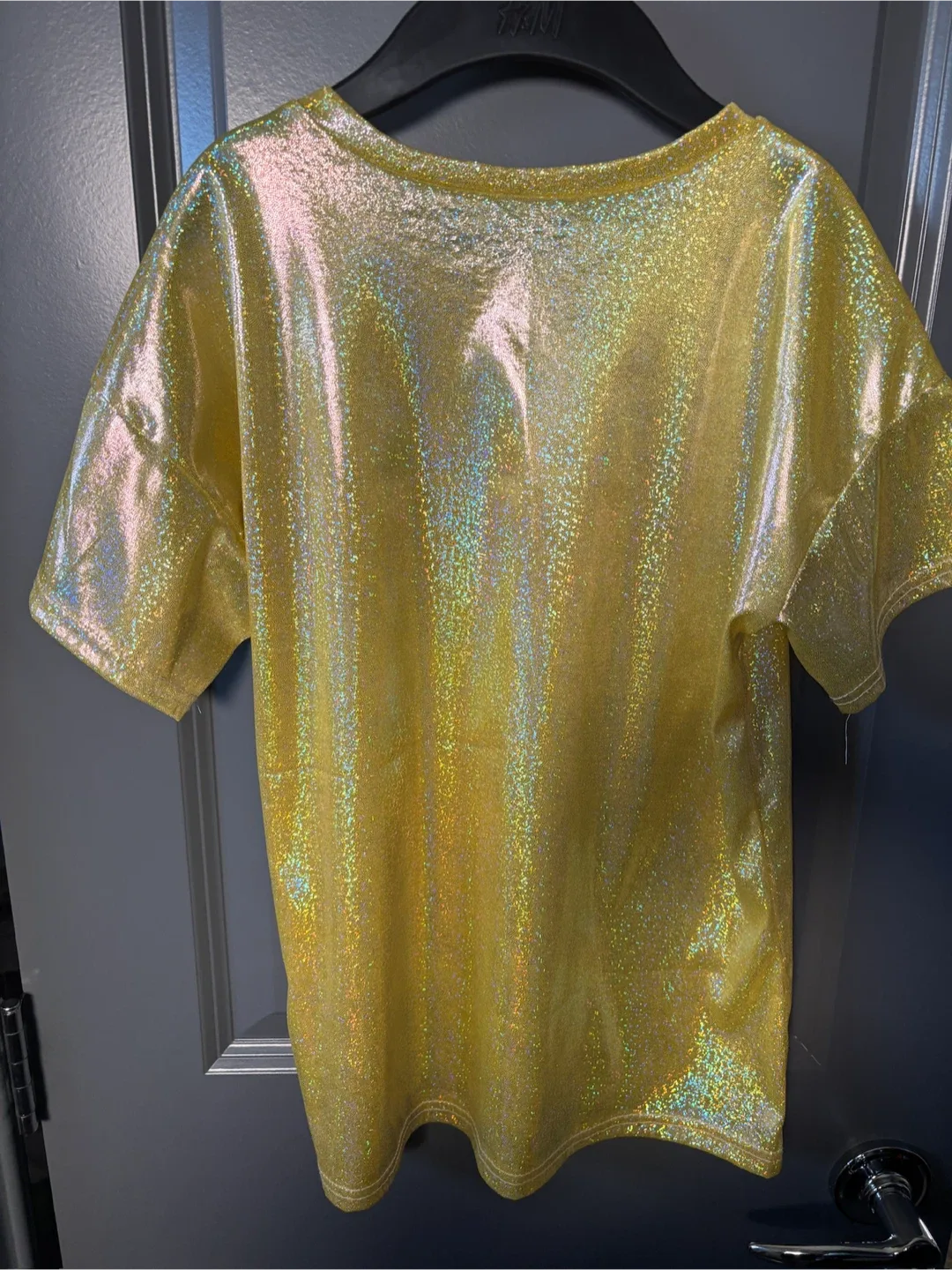 Gold Sparkly T-Shirt for boys figure skating or dance - NWOT image indicator(4)