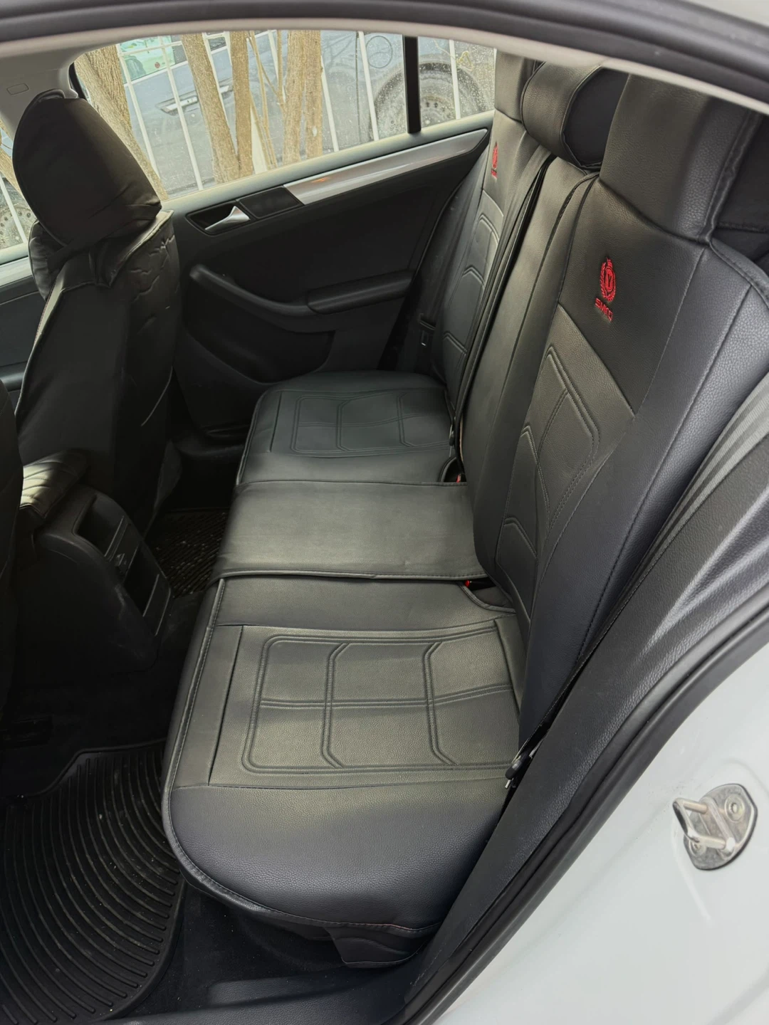 2017 Volkswagen Jetta Trendline+ - photo 5
