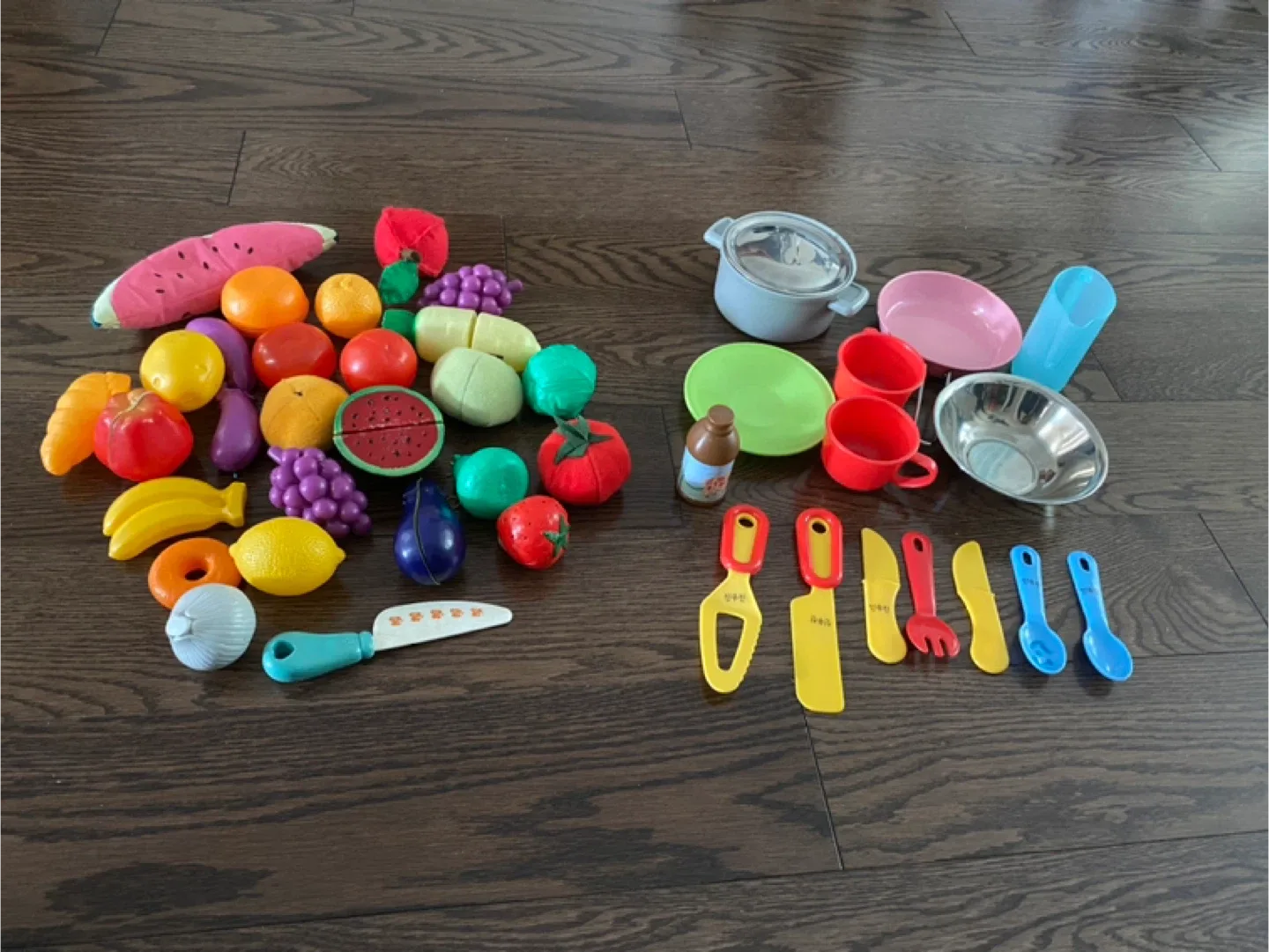 Little Tikes Wooden Kitchen Set image indicator(2)