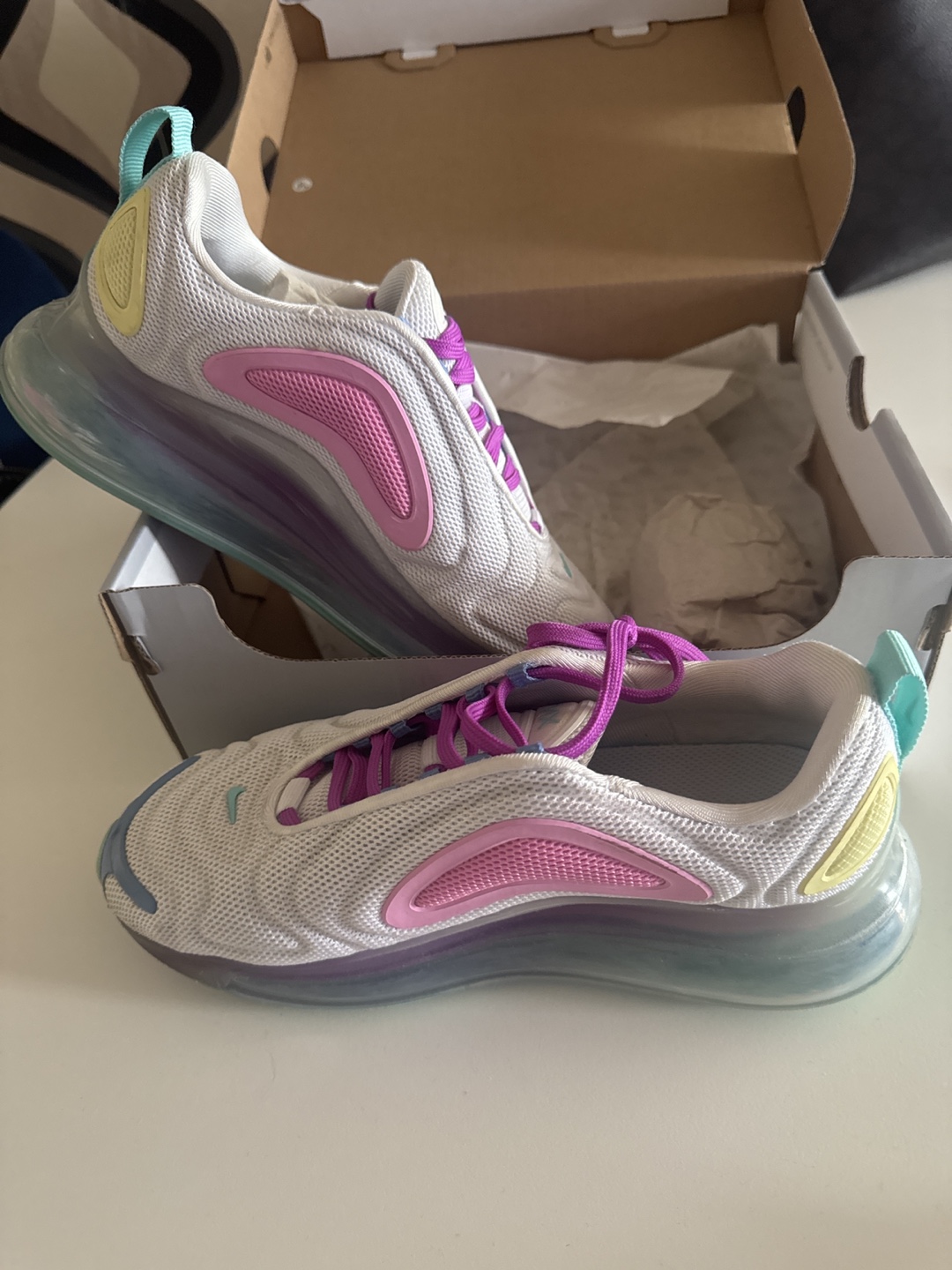 Nike Air Max 720