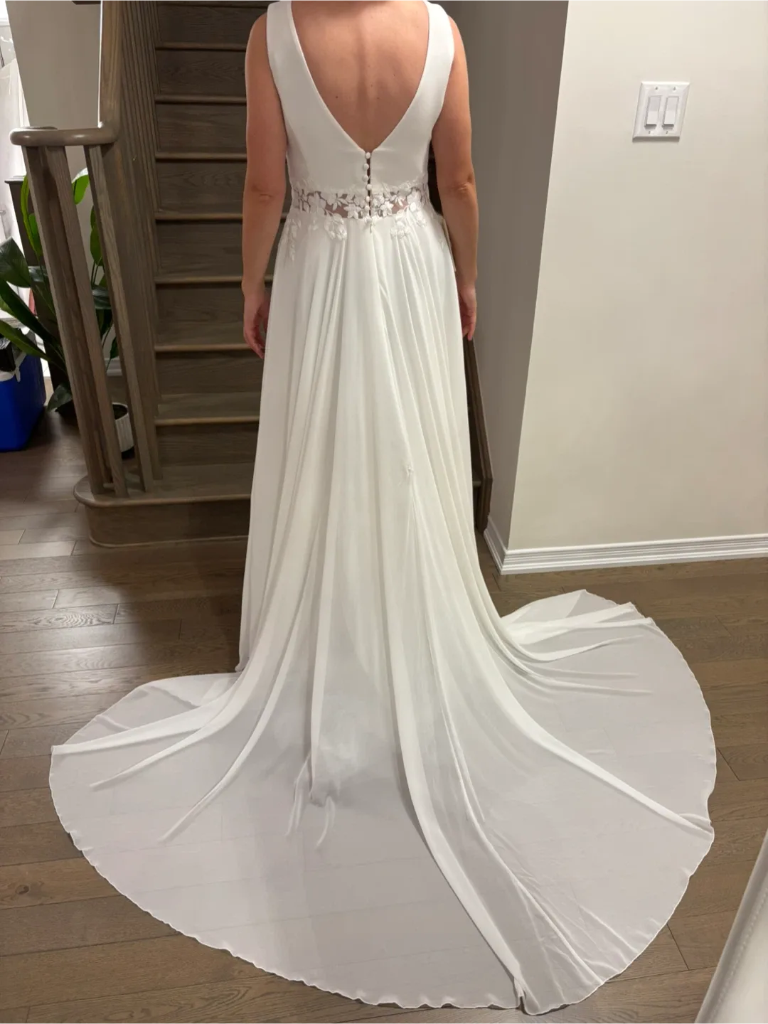 White Wedding Dress Brand New Made In Europe image indicator(2)