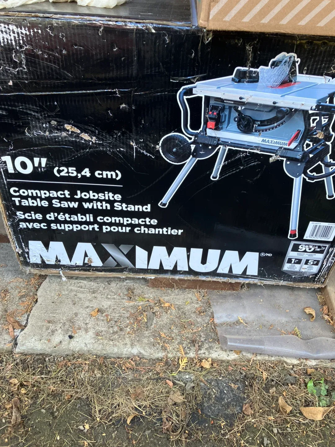 portable 10” table saw new in box