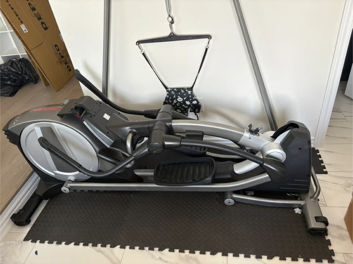 Pro-Form Smart Strider 6.5 Elliptical - EXCELLENT CONDITION image indicator(6)