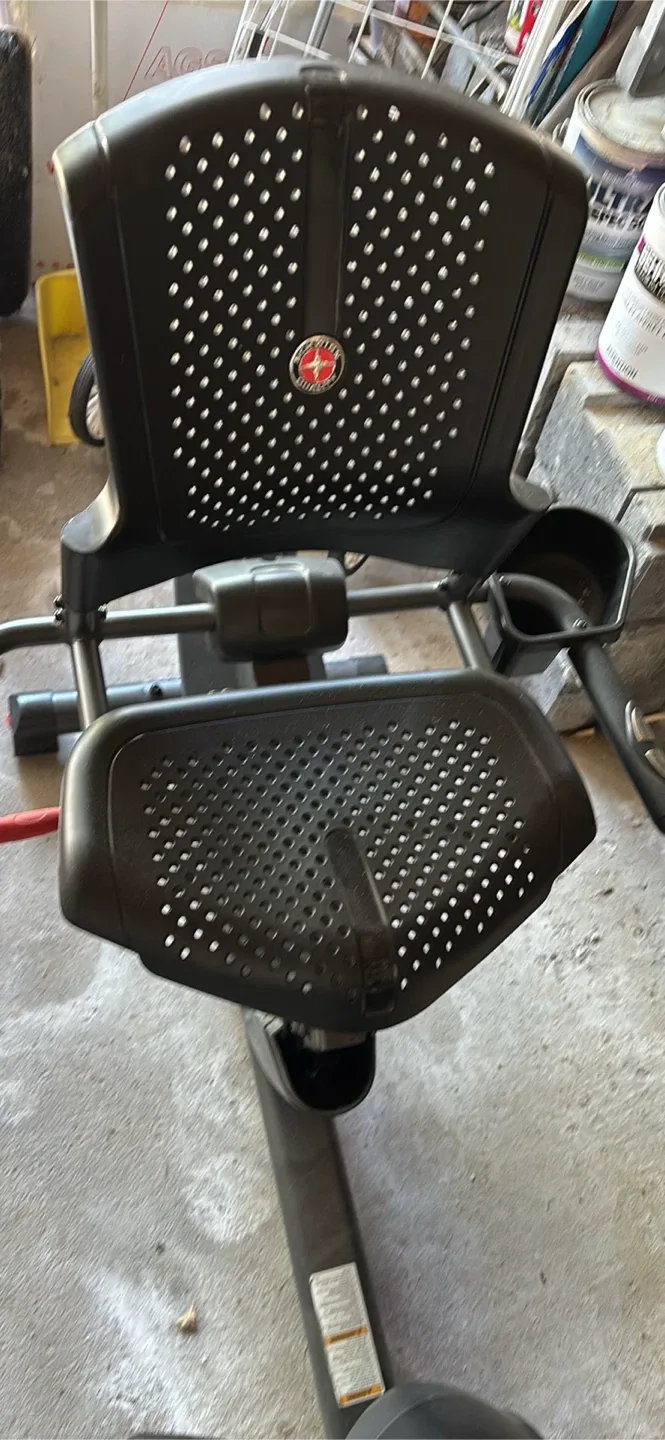 Schwinn Upright Exercise Bike image indicator(2)