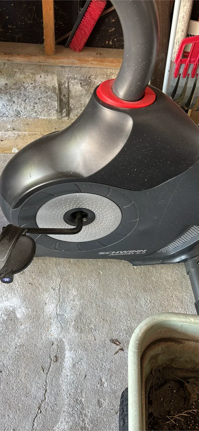 Schwinn Upright Exercise Bike image indicator(3)