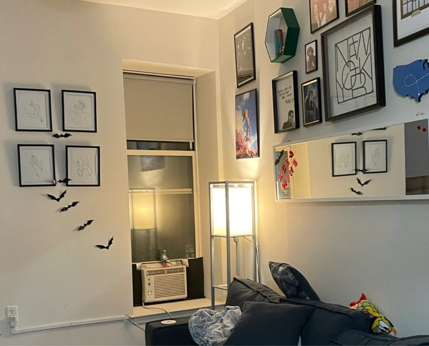 Floor Lamp with Shelves - photo 2